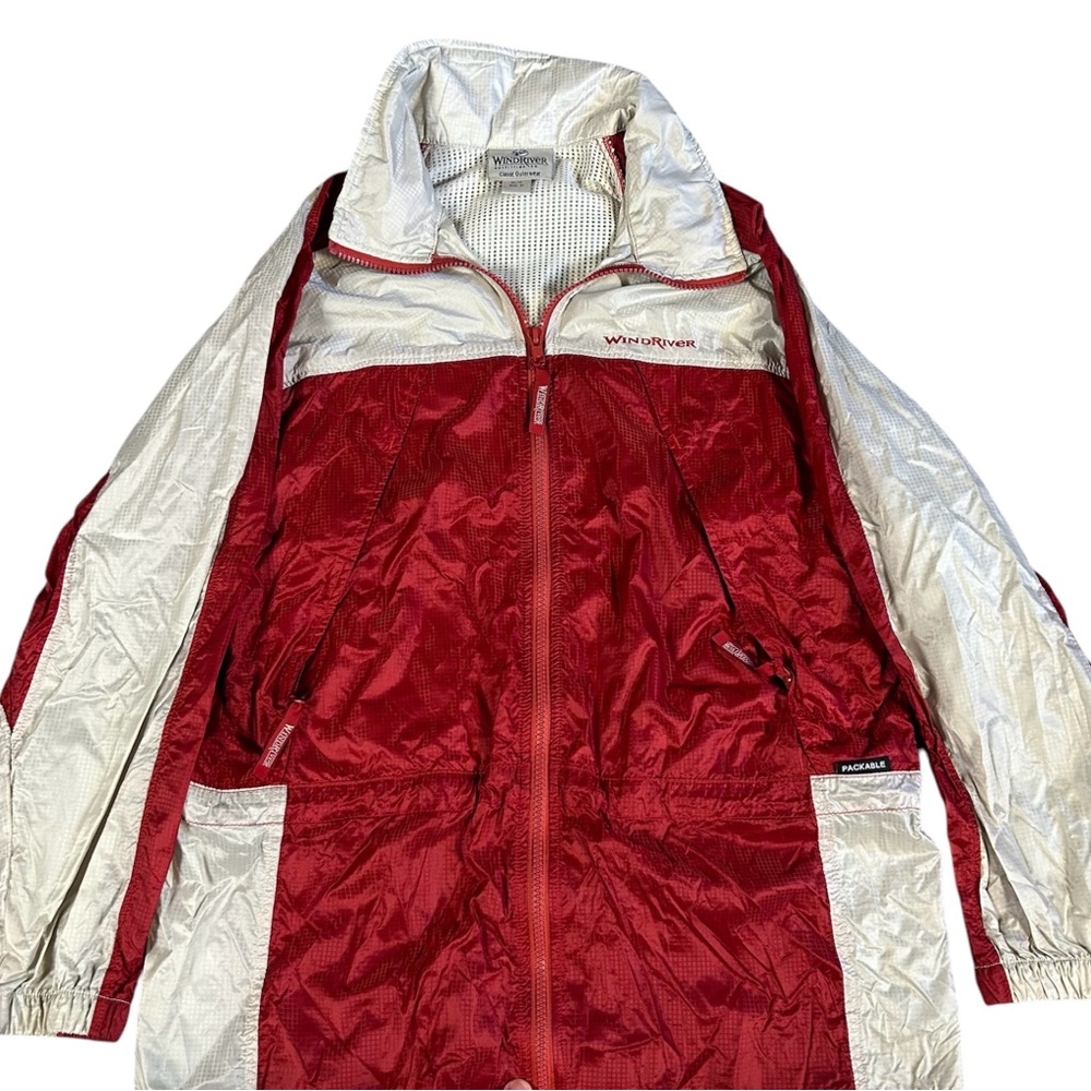 WindRiver Outfitting Classic Outerwear Men's Packable Windbreaker Jacket Medium